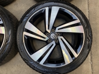 18 inch originele Nevada velgen + vierseizoenenbanden Volkswagen T-Cross 2GM601025H