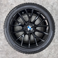17 inch originele velgen + winterbanden BMW 1 serie F20 style 380 6796205 zwart