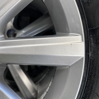 15 inch originele Merano velgen + zomerbanden Volkswagen Up 1S0601025BP