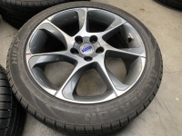 17 inch originele velgen Volvo V40 R line velgen  205 50 17