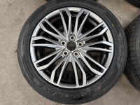 18 inch originele velgen + zomerbanden Toyota C-HR 4261A-YY060