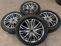 18 inch originele velgen + zomerbanden Toyota C-HR 4261A-YY060