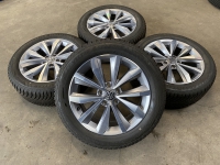 17 inch Volkswagen T-Roc Mayfield velgen - Goodyear 215 55 17