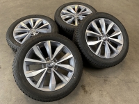 17 inch Volkswagen T-Roc Mayfield velgen - Goodyear 215 55 17