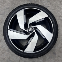 18 inch originele Richmond velgen + zomerbanden Volkswagen Golf 8 5H0601025H