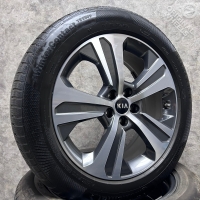 19 inch originele velgen + winterbanen Kia Sorento 52910-C5710