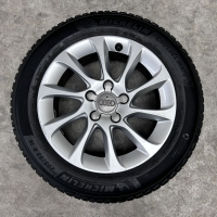 16 inch originele velgen + all season banden Audi A3 8V0601025BM (2)