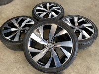 18  inch Volkswagen Golf 8 sport  velgen 225 40 18 set 2