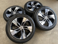 18 inch originele velgen + zomerbanden Volvo V60 CC / XC70 31680199