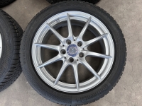 17 inch originele velgen + winterbanden Mercedes A B klasse CLA A2464010102