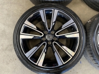 19 inch originele velgen + zomerbanden Volvo V60 31680202