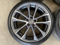 19 inch originele velgen + zomerbanden Audi A4 S4 B8 B9 8W0601025BF