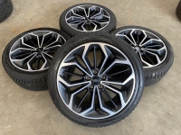 18 inch originele velgen + vierseizoenenbanden Ford Focus  JX7C-1007-H1A