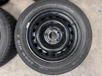 16 inch stalen velgen + winterbanden VW  Golf / Caddy 205 55 16 5x112