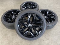 20 inch originele V spaak velgen + zomer banden Volkswagen Tiguan set 1