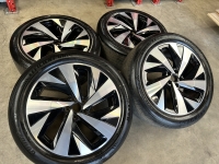 20 inch originele Drammen velgen + zomerbanden Volkswagen ID.4 11A601025A set 2