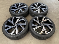 18 inch originele Bergamo winterset VW Golf 8 225 40 18