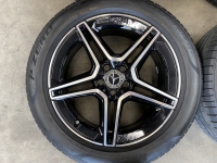 19 inch originele AMG velgen + zomerbanden Mercedes GLB GLA A2474011500 set 1