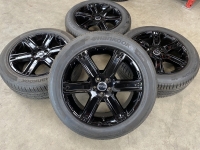 19 inch originele velgen + zomerbanden Range Rover Evoque  BJ32 1007 DA