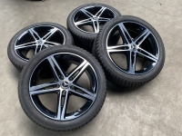 18 inch orig. velgen + winterbanden Mercedes A B klasse CLA A1774010700 set 1