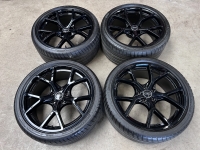 19 inch originele RS velgen + zomerbanden Audi RS3 8Y0601025BQ | 8Y0601025BP