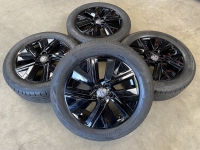 17 inch originele Alexandria velgen + zomerbanden Volkswagen Touran 5TA601025R