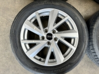 17 inch originele velgen + zomerbanden Audi Q2 81A601025B set 2