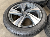 18 inch originele velgen Audi Q2  215 50 18 81A601025G