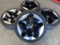 20  inch originele Sanya velgen + zomerbanden Volkswagen ID.3 10A601025B set 1