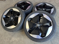 20  inch originele Sanya velgen + zomerbanden Volkswagen ID.3 10A601025B set 1