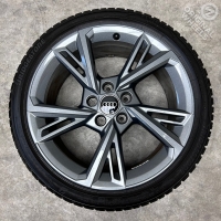 18 inch originele velgen +  winterbanden Audi A3 S3 8Y 8Y060102G