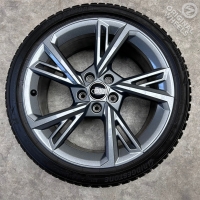 18 inch originele velgen +  winterbanden Audi A3 S3 8Y 8Y060102G