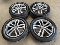 17 inch originele Salvador velgen + zomerbanden Volkswagen Passat 3G0601025N