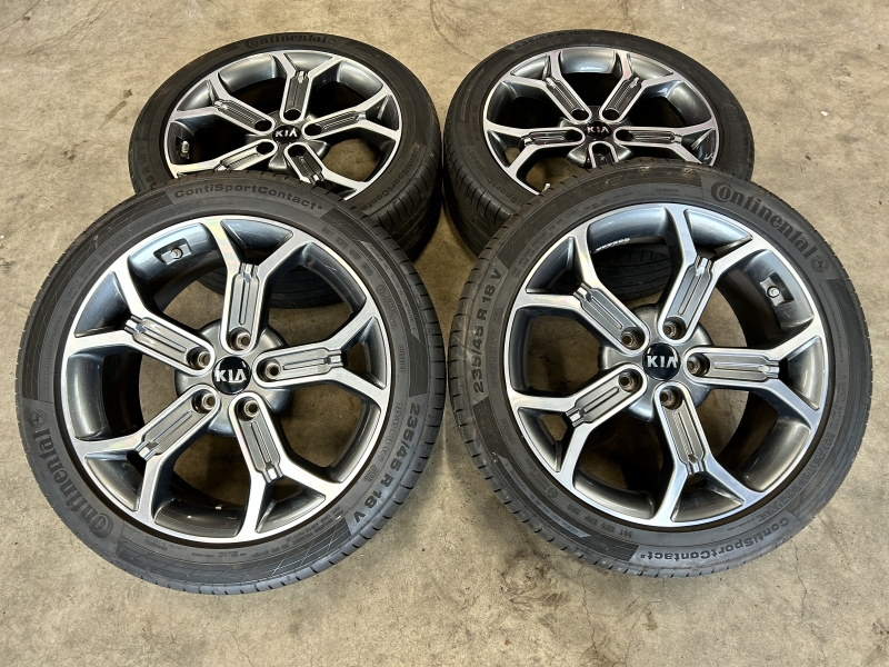 18 inch originele velgen + zomerbanden Kia XCEED 52910-J7800