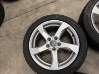 17 inch originele velgen + winterbanden Audi A3 8V0601025CT