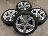 17 inch originele velgen + winterbanden Audi A3 8V0601025CT