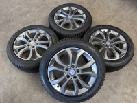 17 inch originele avantgarde velgen + winterbanden Mercedes C klasse W205 A2054010200
