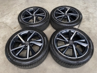 17 inch originele sport velgen Toyota Auris PW457 02001