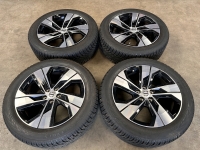 18 inch originele velgen + winterbanden Volvo V60 CC / XC70 31680199