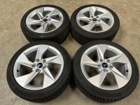 17 inch originele velgen + winterbanden Audi A3 8Y0601025A