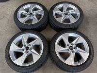 17 inch originele velgen + winterbanden Audi A3 8Y0601025A
