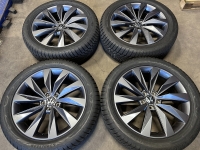 19 inch originele Tayron velgen + winterbanden Volkswagen Tiguan 55G601025C