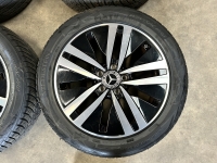 17 inch originele velgen + winterbanden Mercedes A B klasse CLA A1774010200