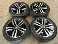 17 inch originele velgen + winterbanden Mercedes A B klasse CLA A1774010200