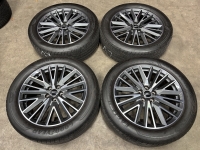 19 inch originele velgen + zomerbanden Audi Q3 83A601025L