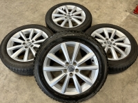 16 inch originele Merano velgen + winterbanden Volkswagen Polo 2G0601025AF