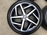 18 inch originele Dallas velgen VW Golf 8 225 40 18 5H0601025G