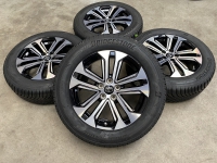 18 inch originele winterset Toyota RAV4 225 60 18 PW457-42001