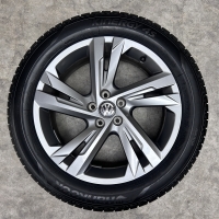 17 inch originele Valencia velgen + all season banden Volkswagen t-cross 2G7601025E