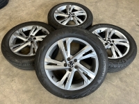 17 inch originele Valencia velgen + zomerbanden Volkswagen t-cross 2G7601025E